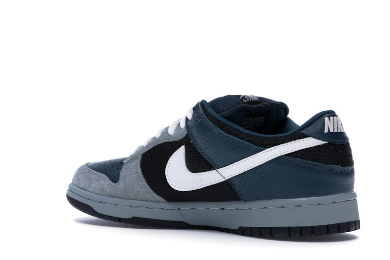 Nike Dunk Low Pro SB Futura
