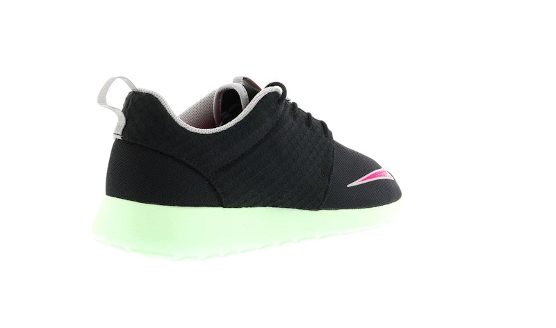 Nike Roshe Run FB Yeezy