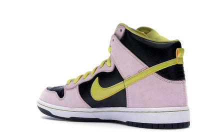 Nike SB Dunk High Miss Piggy