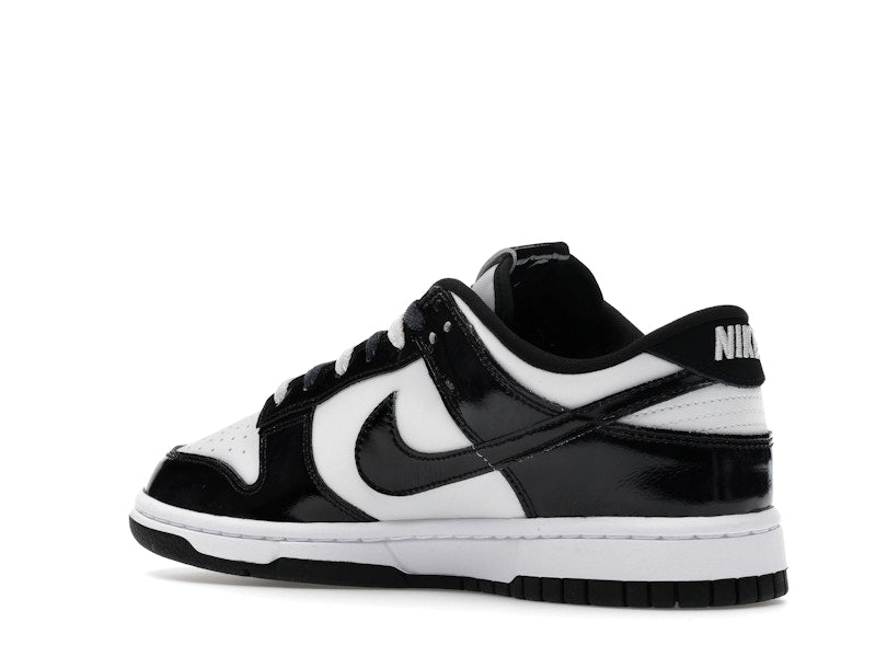 Nike Dunk Low SE Panda