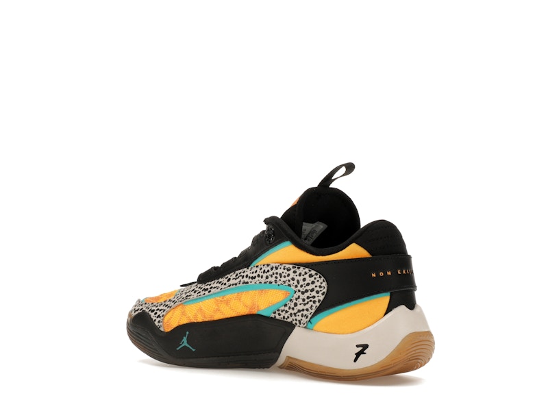 Jordan Luka 2 The Pitch (GS)