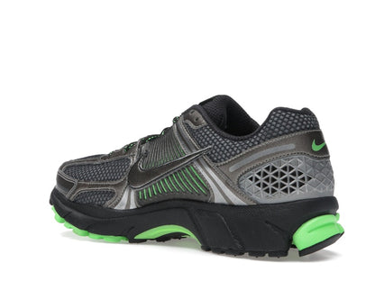 Nike Zoom Vomero 5 Metallic Pewter Green Strike