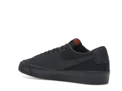 Nike SB Zoom Blazer Low Pro GT ISO Triple Black