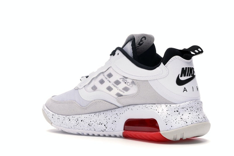 Jordan Max 200 White Challenge Red Black