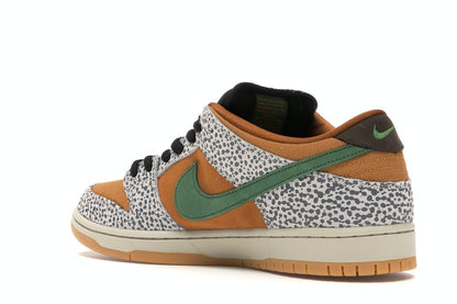 Nike SB Dunk Low Safari