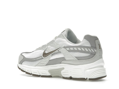 Nike Initiator Phantom Light Bone Sail Mink Brown (Women's)