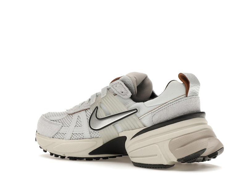 Nike V2K Run Pure Platinum Chrome (Women's)