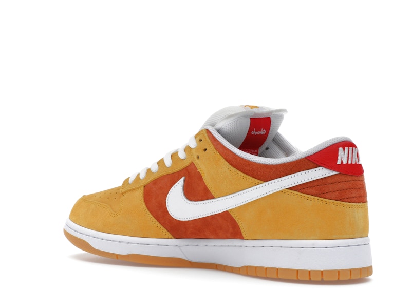 Nike SB Dunk Low Chocolate Skateboards Sun