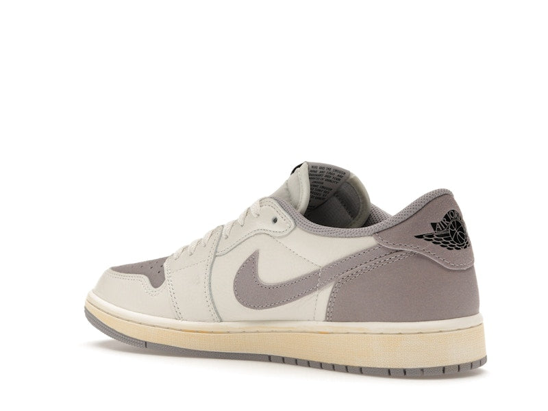 Jordan 1 Retro Low OG Atmosphere Grey