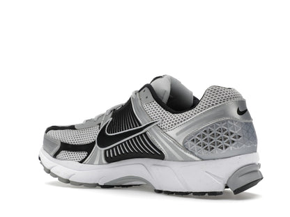 Nike Zoom Vomero 5 Metallic Silver Black