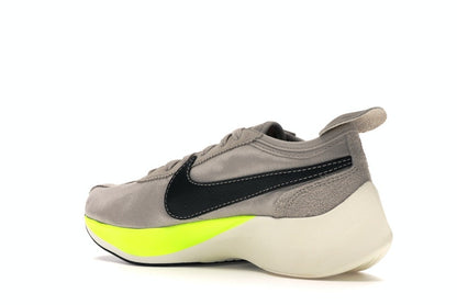 Nike Moon Racer String