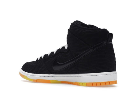 Nike SB Dunk High Skunk