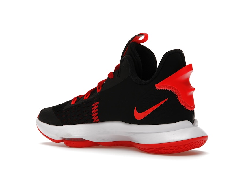 Nike LeBron Witness 5 Bred