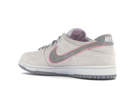 Nike SB Dunk Low Ishod Wair Flat Silver