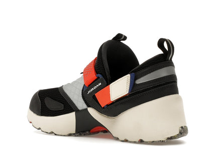 Jordan Trunner LX Rare Air (Women's)