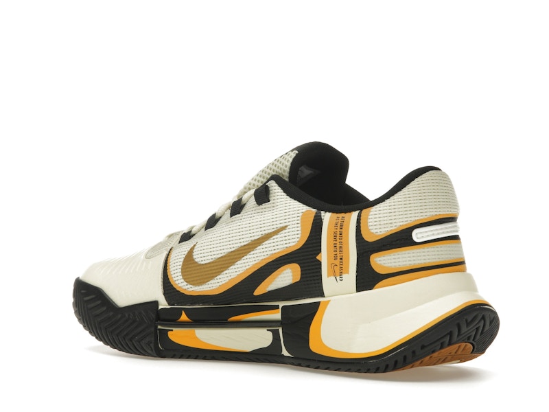 Nike GP Challenge 1 Naomi Osaka Desert Ochre (Women's)