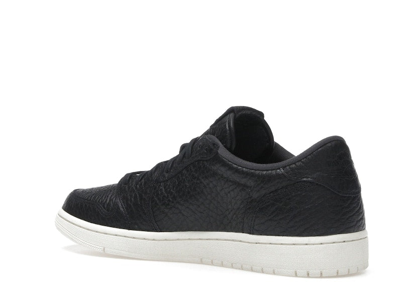 Jordan 1 Retro Low Swooshless Black (2025)