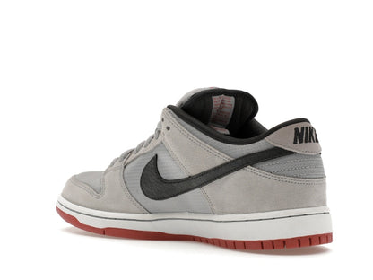 Nike SB Dunk Low Anthracite Light Redwood