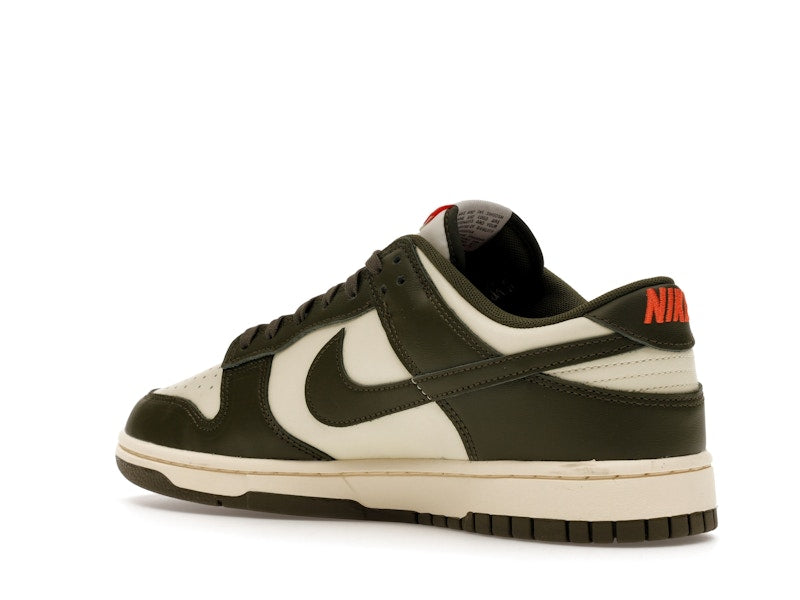 Nike Dunk Low Retro Rough Green