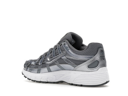Nike P-6000 Metalic Cool Grey (GS)