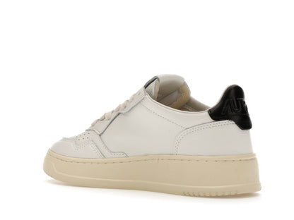 Autry Medalist Leather Low White Black Tab (Women's)