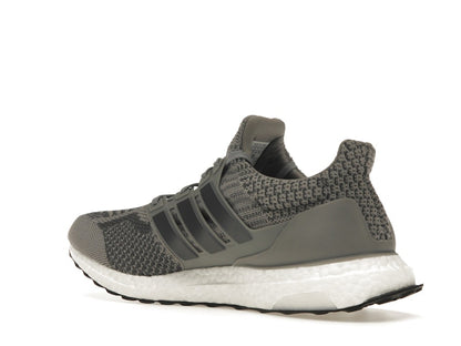 adidas Ultra Boost 5.0 DNA Grey Three Black