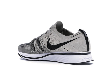 Nike Flyknit Trainer Pale Grey
