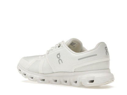 On Running Cloud 6 All White