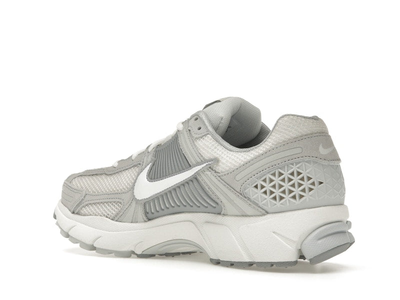 Nike Zoom Vomero 5 Pure Platinum Platinum Tint Wolf Grey Summit White (Women's)