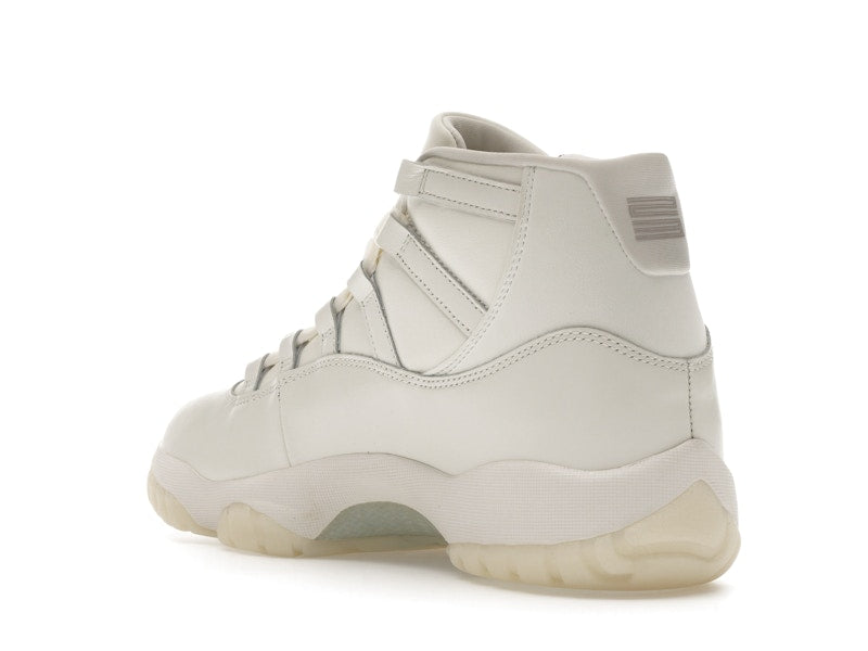 Jordan 11 Retro Pearl (Women's)