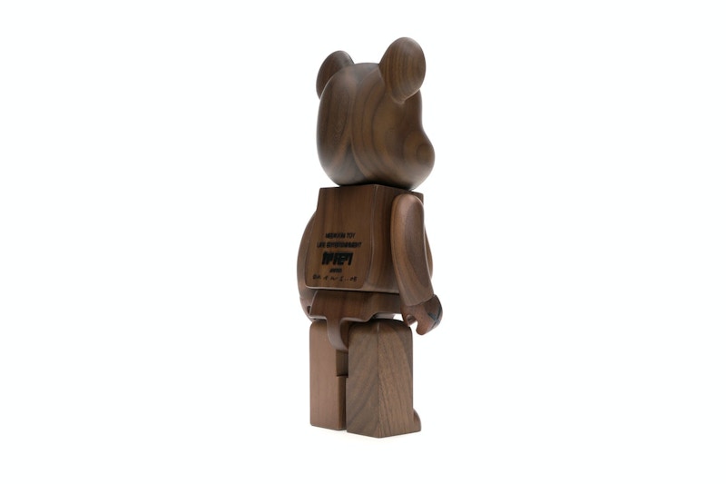 Bearbrick WORLD WIDE TOUR KAWS (Karimoku Wood) 400% Wood