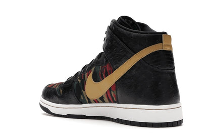 Nike Dunk CMFT Tiger Camo