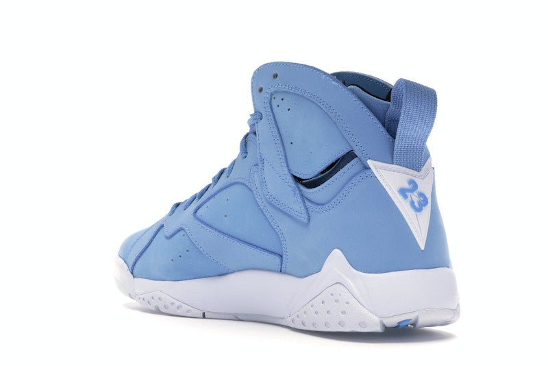 Jordan 7 Retro Pantone