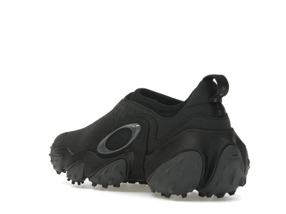 Oakley Edge Icon Slip On Black