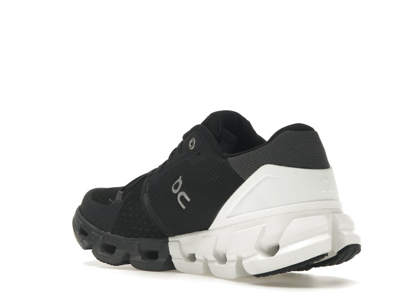 On Running Cloudflyer 4 Black White (Women's)
