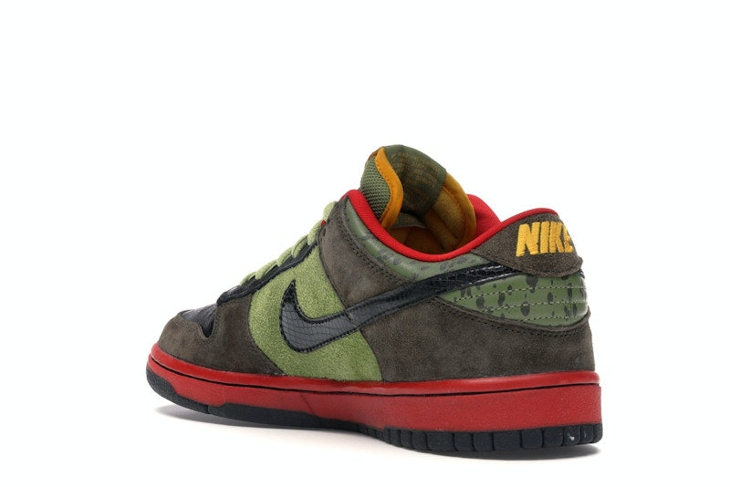 Nike SB Dunk Low Asparagus