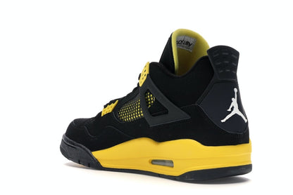 Jordan 4 Retro Thunder (2012)