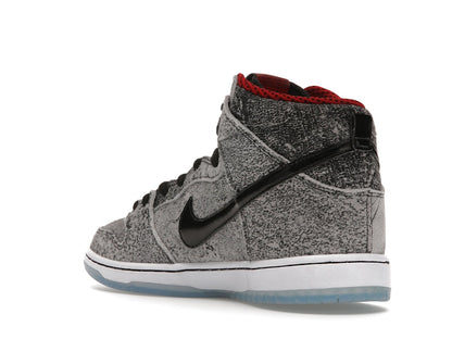 Nike SB Dunk High Salt Stain