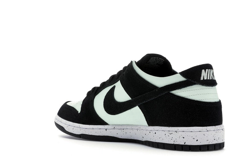 Nike SB Dunk Low Barely Green