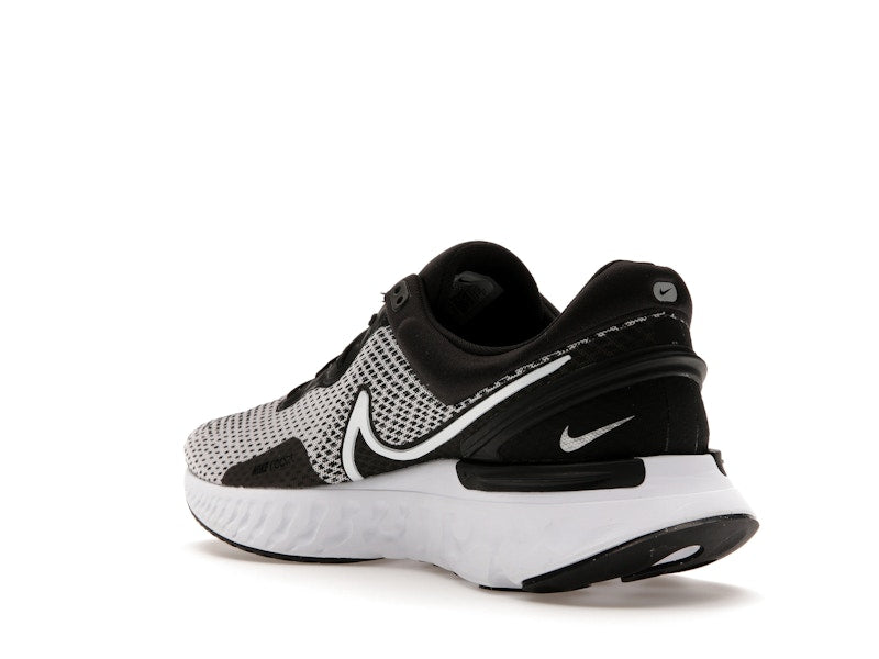 Nike React Miler 3 Black Metallic Silver