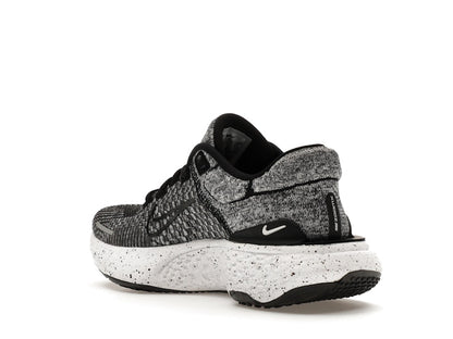 Nike ZoomX Invincible Run Flyknit 2 Oreo (Women's)
