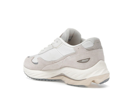 Mizuno Wave Rider Beta White Sand