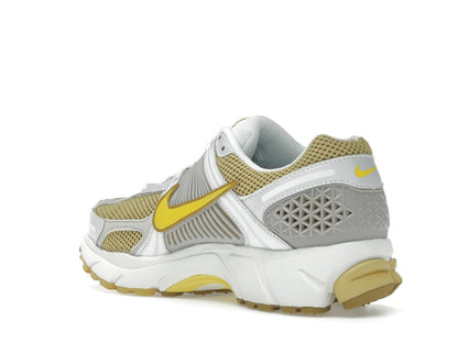 Nike Zoom Vomero 5 Bronzine (Women's)