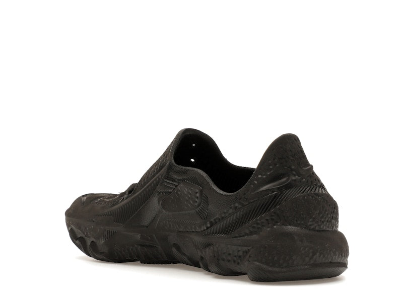 Nike ISPA Universal Black