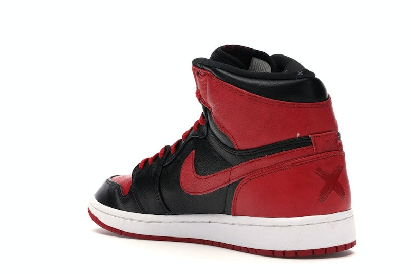Jordan 1 Retro Banned (B-Grade) (2011)