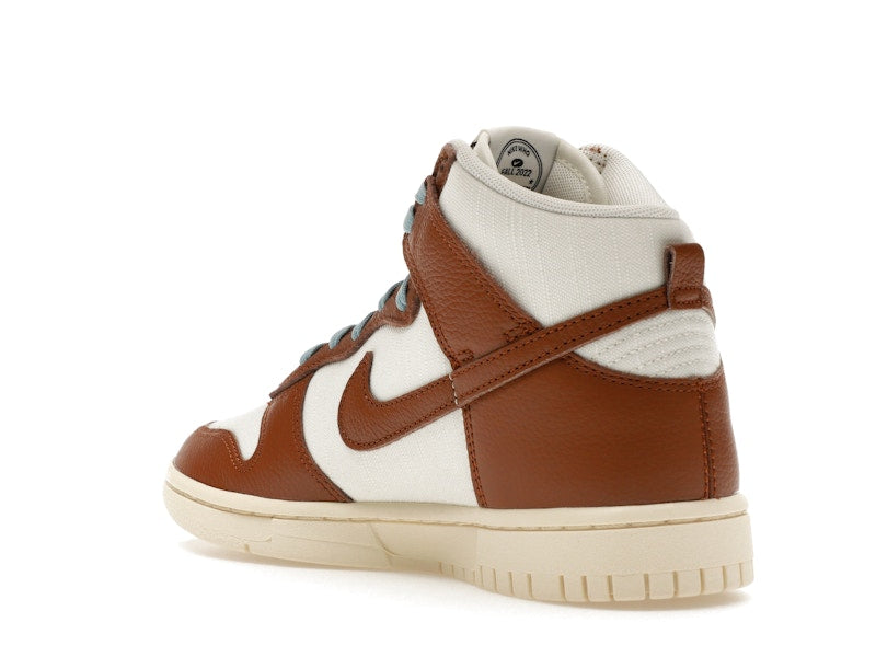 Nike Dunk High PRM Vintage Pecan Sail