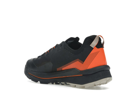 adidas Terrex Skychaser Tech Low Gore-Tex Core Black Wonder Beige Semi Impact Orange