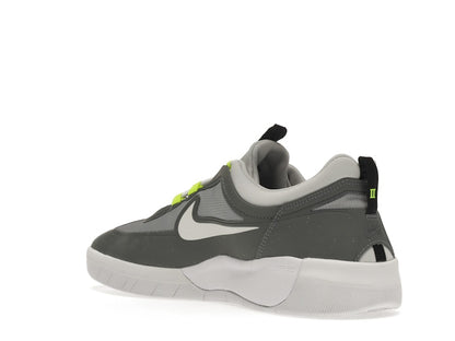 Nike SB Nyjah Free 2 Grey Neon