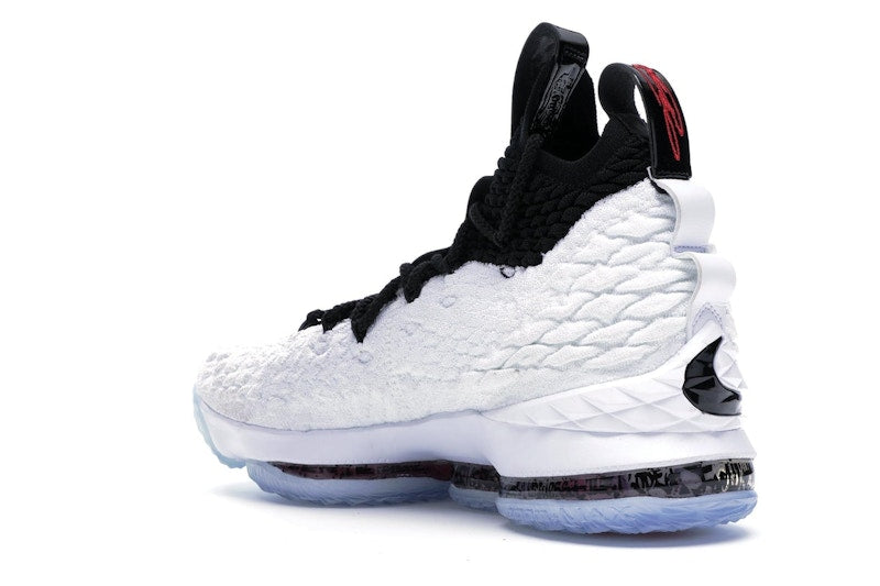 Nike LeBron 15 Graffiti