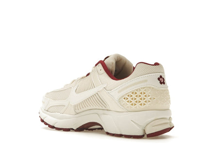 Nike Zoom Vomero 5 Valentine's Day (Women's)